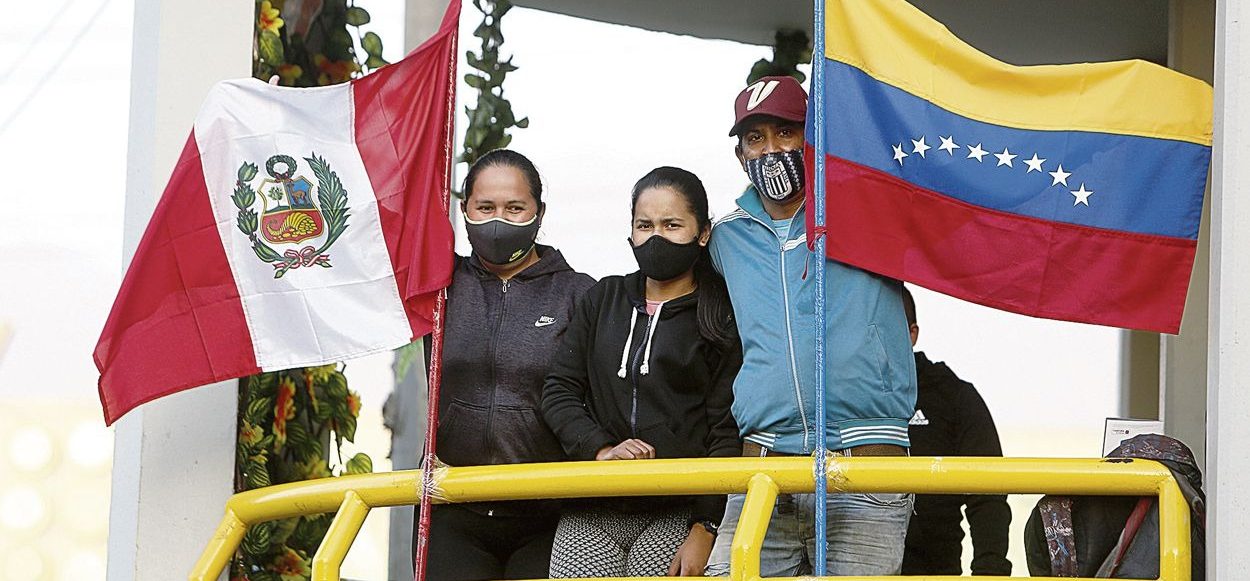 venezolanos en perú estan irregular